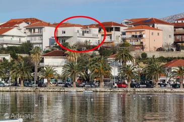 Property - Apartments 8634 Property Stobreč (Split) - Accommodation 8634 - Apartments near sea with pebble beach.