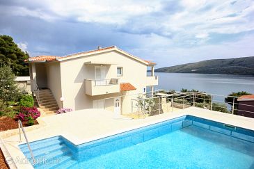 Property - Vacation Rentals 8661 Property Poljica (Trogir) - Accommodation 8661 - Vacation Rentals near sea.