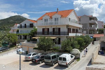 Property - Apartments 8794 Property Hvar (Hvar) - Accommodation 8794 - Apartments with pebble beach.