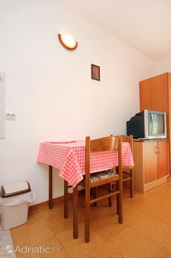 Dining room Cavtat, Dining room u smještaju tipa studio-apartment, dostupna klima, dopusteni kucni ljubimci i WIFI.