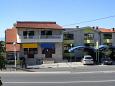Apartments and Rooms Makarska (Makarska) - 9128