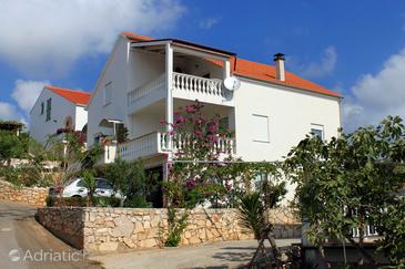 Property - Apartments 9280 Property Zavalatica (Korčula) - Accommodation 9280 - Apartments near sea.
