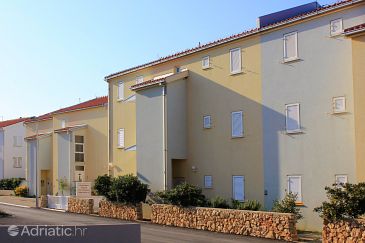 Property - Apartments 9364 Property Novalja (Pag) - Accommodation 9364 - Apartments with pebble beach.