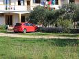 Parking lot Povljana, Pag, Parking lot 9405 - Apartments with sandy beach.