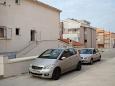 Parking lot - Apartments 9415 Parking lot Vidalići (Pag) - Accommodation 9415 - Apartments near sea with pebble beach.