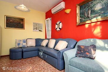 House K-9430 - Vacation Rentals Seget Vranjica (Trogir) - 9430