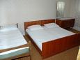Bedroom 1 Sumpetar, Bedroom 1 u smještaju tipa apartment, dopusteni kucni ljubimci i WIFI.
