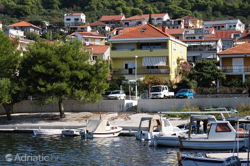 Property Trogir, Trogir, Property 9667 - Apartments blizu mora with pebble beach.